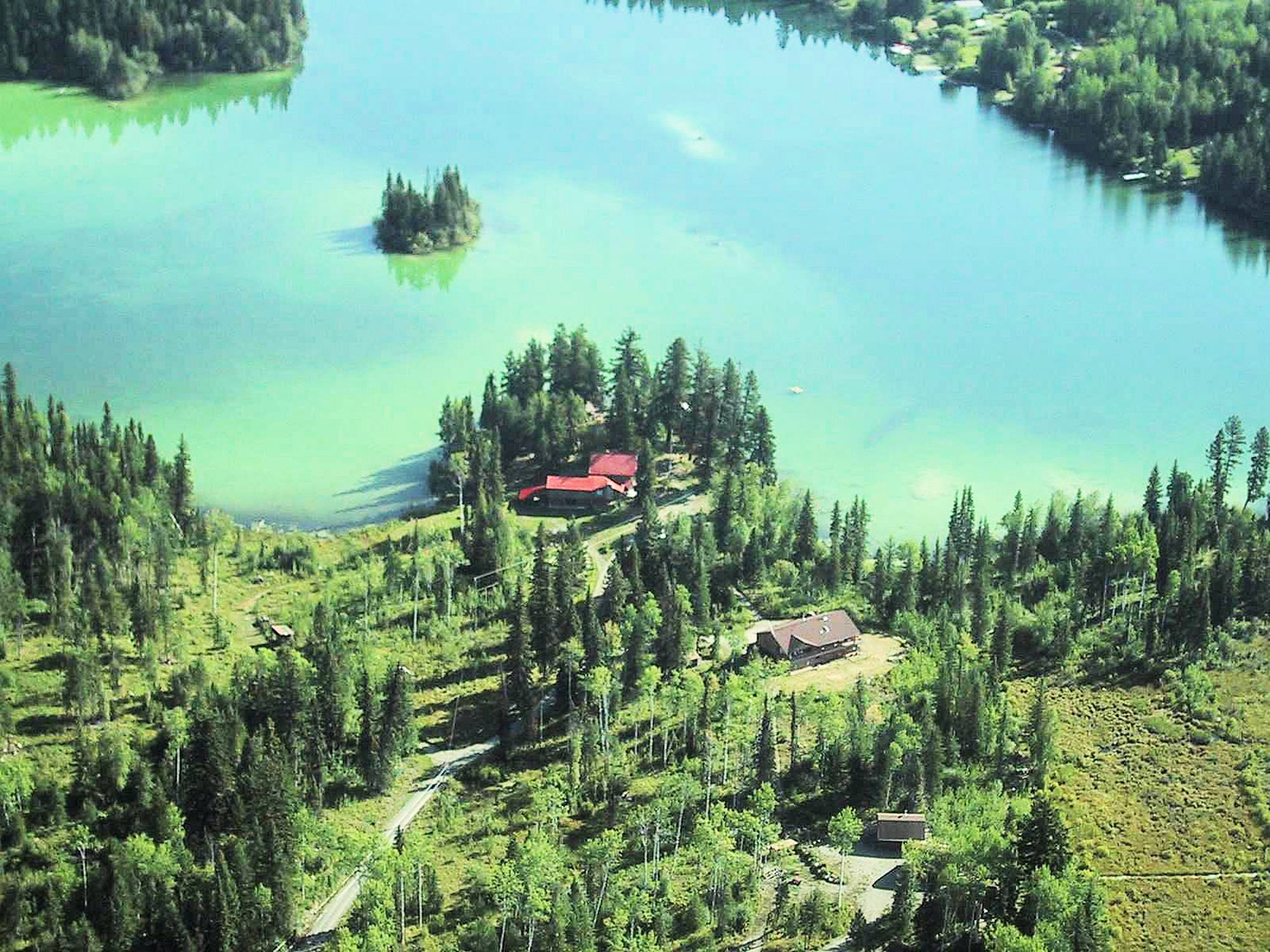 Ruth Lake Lodge Resort South Cariboo 100 Mile House